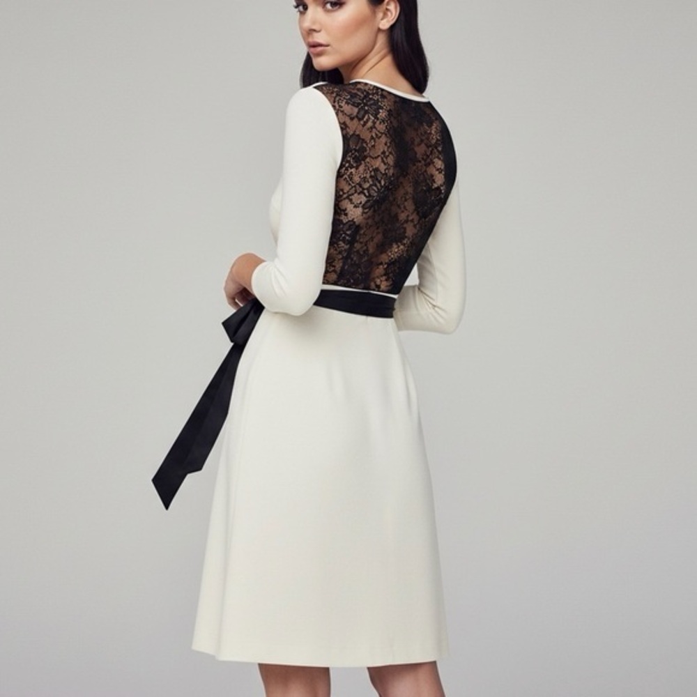 DIANE VON FURSTENBERG Seduction LS Lace Back Wool Wrap Dress